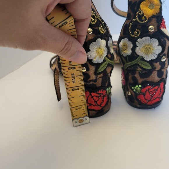 Steve Madden Leopard Print Sandals with Floral Embroidery - Picture 9 of 11